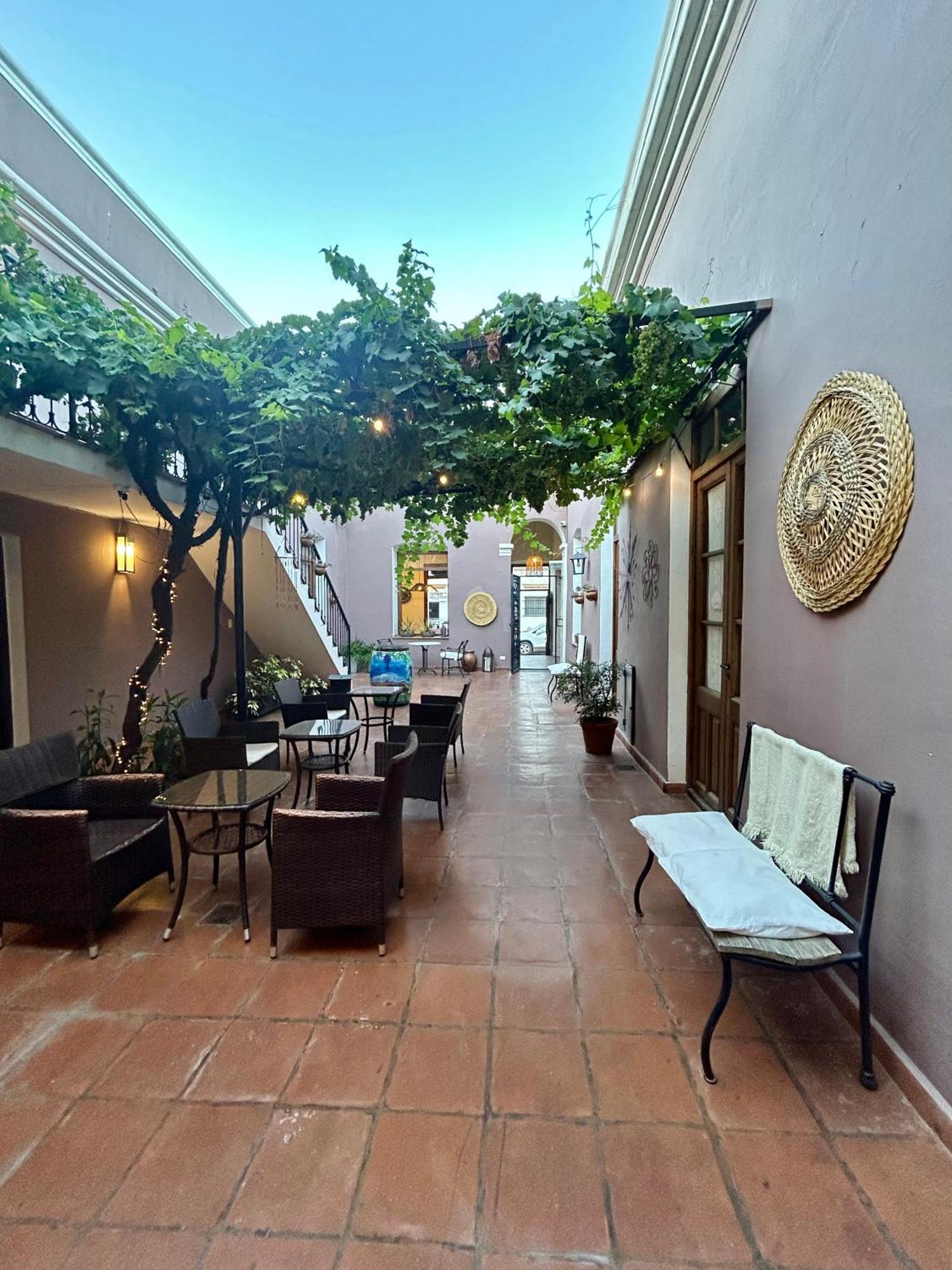 Hotel Plaza Cafayate Exteriör bild