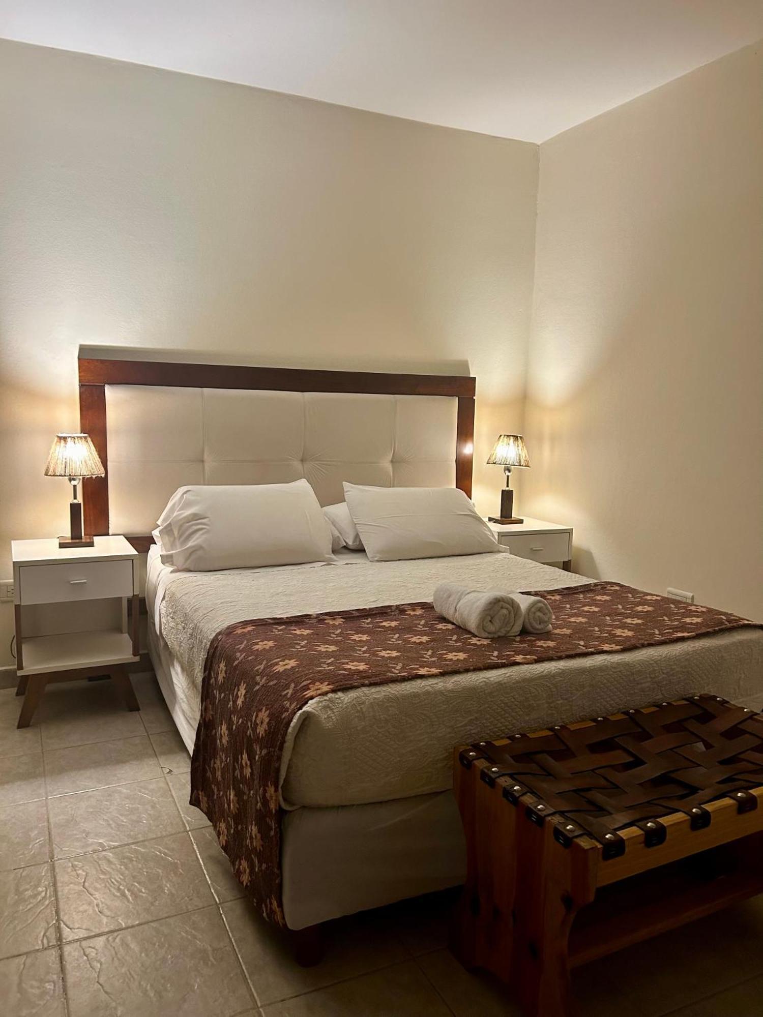 Hotel Plaza Cafayate Exteriör bild