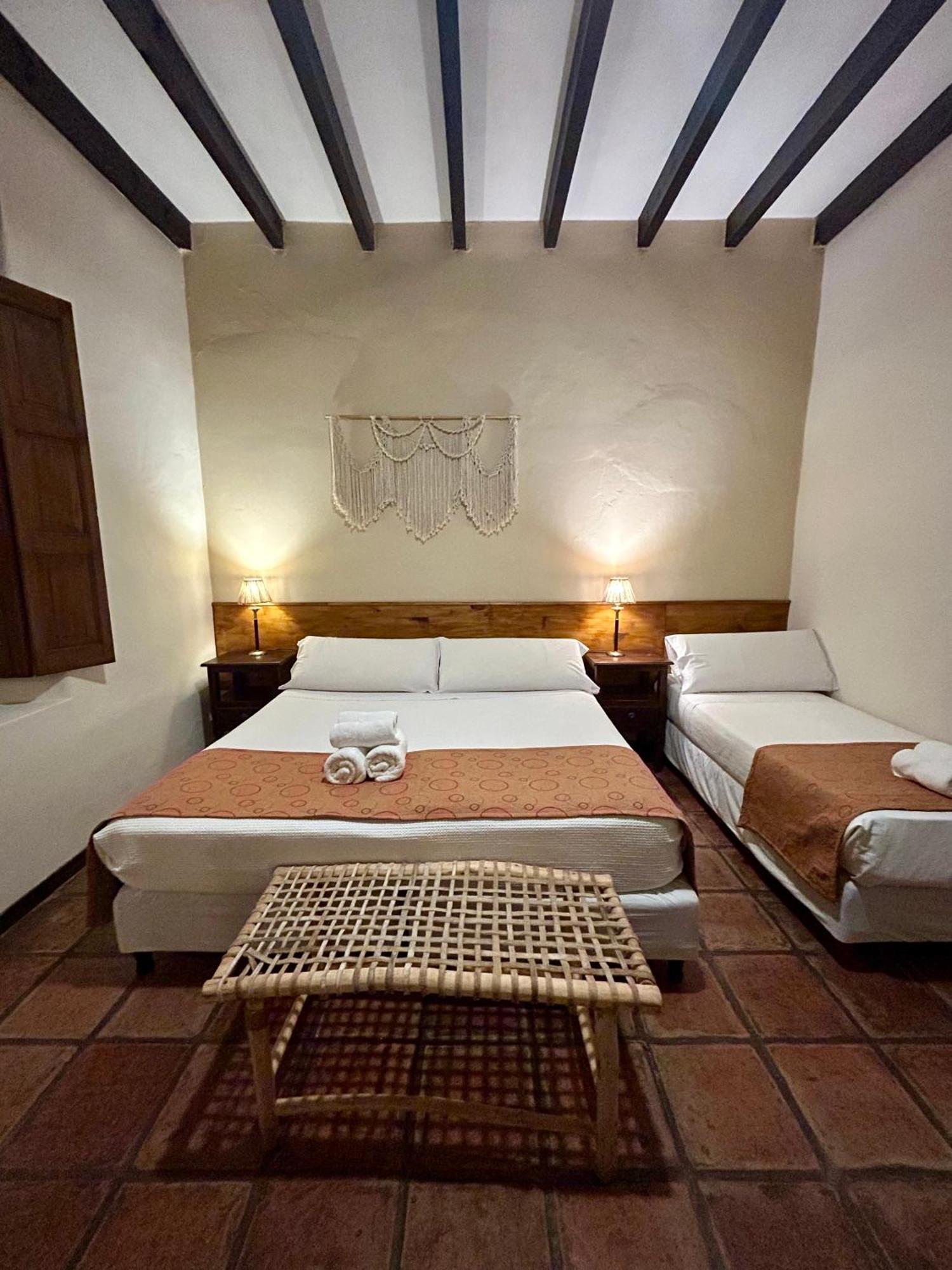 Hotel Plaza Cafayate Exteriör bild