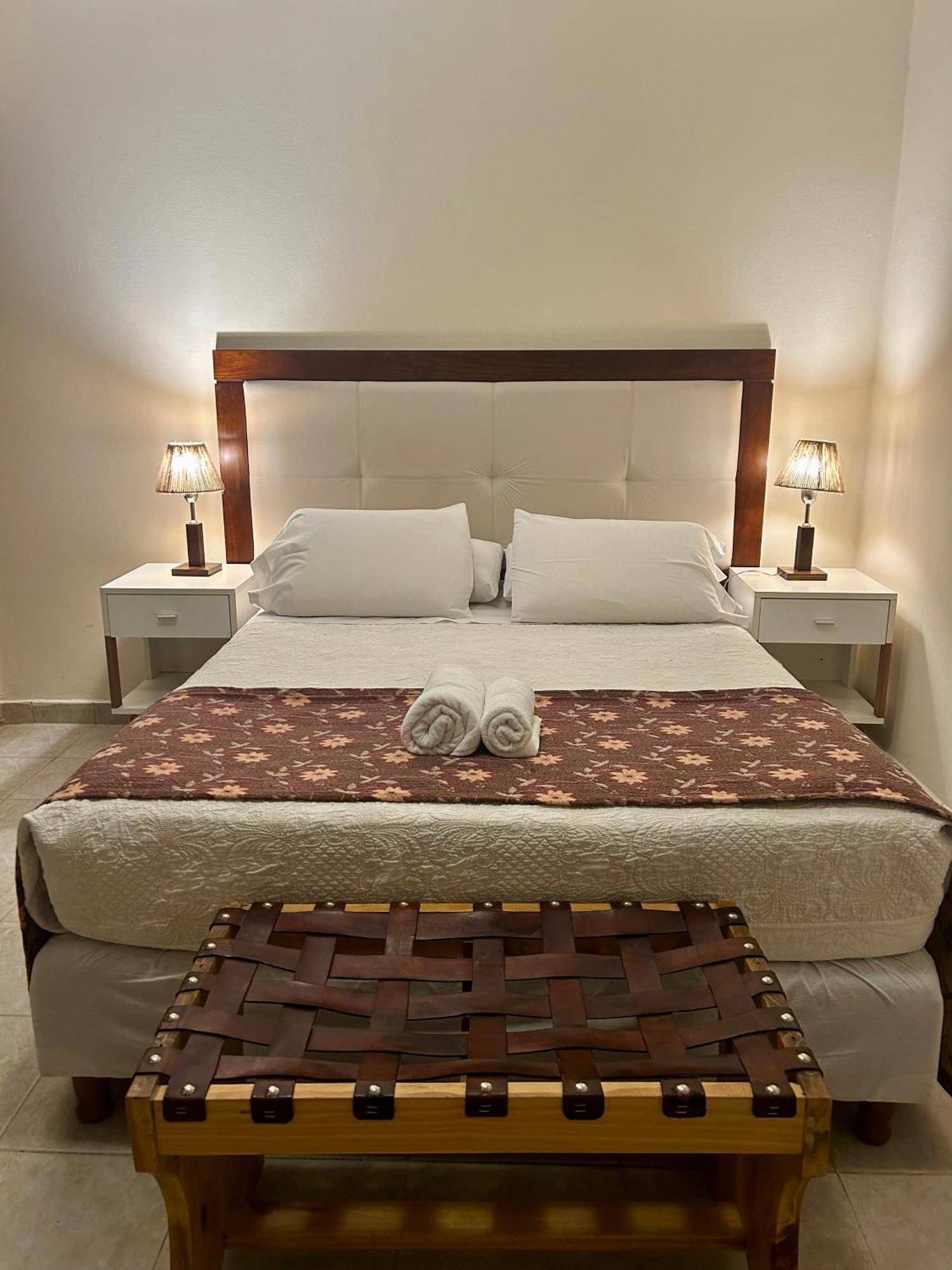 Hotel Plaza Cafayate Exteriör bild